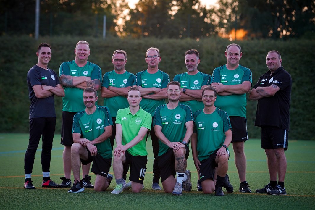 +++ Vereinsinterne Trainerweiterbildung beim Zuger SV 💚🤍 +++Zertifizierte DFB-Kindertraine....