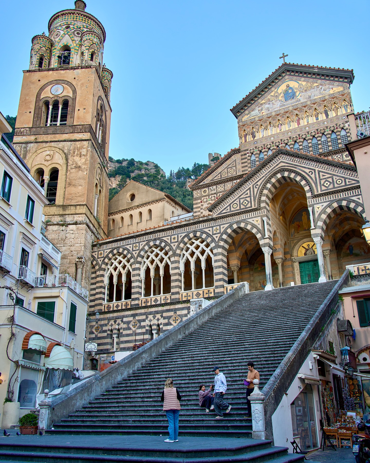 The Amalfi Coast completely blew me away and it’s one of those places that actually looks like the photos (or better!!). 😅 
So if you’re planning a trip to the Amalfi Coast, here are some top tips to keep in mind. Positano is the most famous town — it gets busy, so try to visit early to avoid the crowds. Amalfi is full of history, with a beautiful cathedral and cozy cafés, perfect for a relaxed afternoon. For something quieter, Ravello sits higher up with stunning gardens like Villa Cimbrone offering amazing views. A hidden gem worth checking out is Fiordo di Furore, a tiny beach tucked under a dramatic bridge, though it can be a bit tricky to reach. If you want a more local vibe, Praiano and Atrani are great spots, especially at sunset. 🌅 The best time to visit is May, June, or September — the weather is warm but the crowds are smaller. Driving the coast is an option if you’re comfortable with narrow, winding roads, or you can take a ferry for beautiful sea views. Whatever you do, bring comfy shoes because there are lots of stairs everywhere. The Amalfi Coast is truly unforgettable & full of beauty and charm! 🇮🇹🔆
#travel #travelinspiration