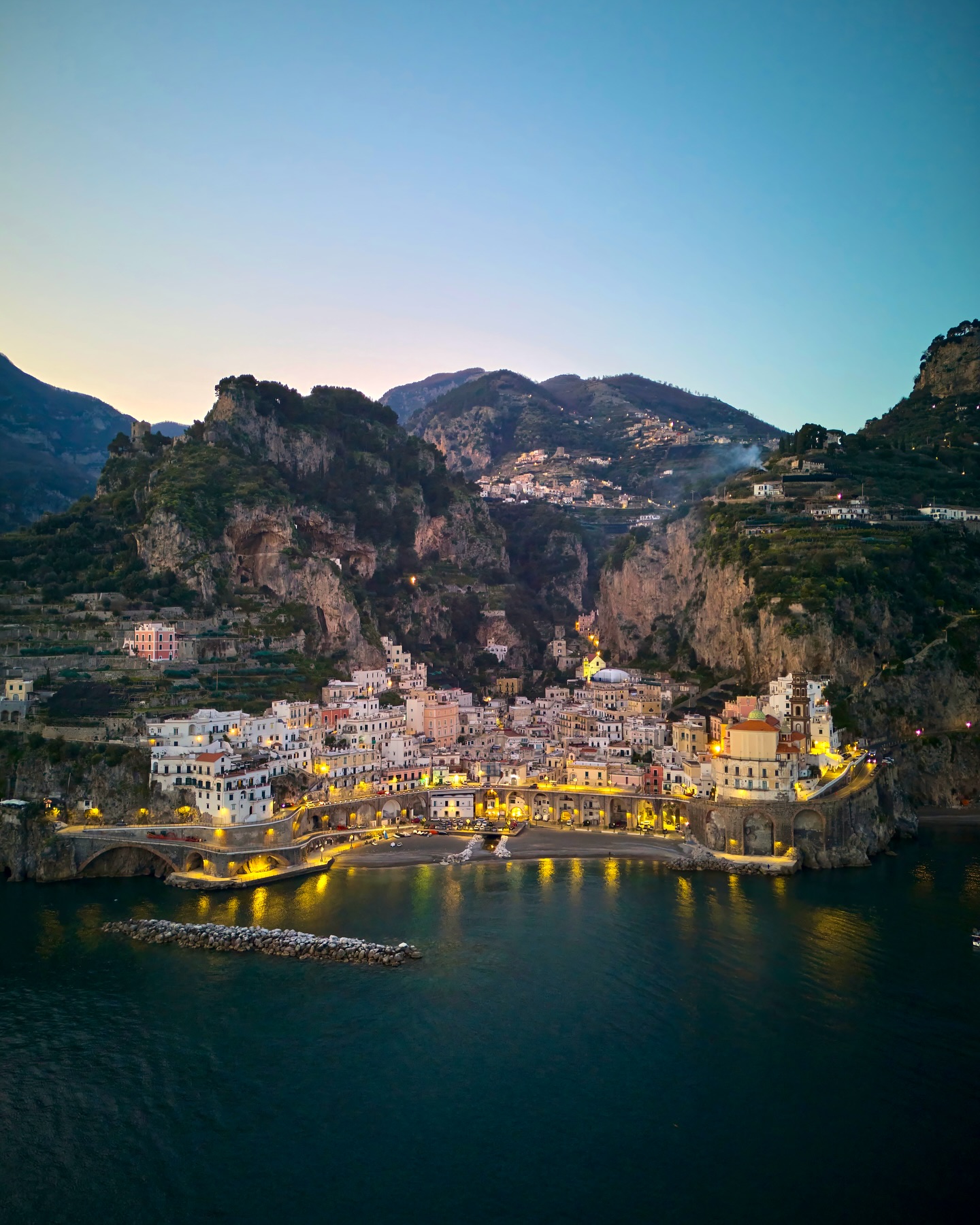 The Amalfi Coast completely blew me away and it’s one of those places that actually looks like the photos (or better!!). 😅 
So if you’re planning a trip to the Amalfi Coast, here are some top tips to keep in mind. Positano is the most famous town — it gets busy, so try to visit early to avoid the crowds. Amalfi is full of history, with a beautiful cathedral and cozy cafés, perfect for a relaxed afternoon. For something quieter, Ravello sits higher up with stunning gardens like Villa Cimbrone offering amazing views. A hidden gem worth checking out is Fiordo di Furore, a tiny beach tucked under a dramatic bridge, though it can be a bit tricky to reach. If you want a more local vibe, Praiano and Atrani are great spots, especially at sunset. 🌅 The best time to visit is May, June, or September — the weather is warm but the crowds are smaller. Driving the coast is an option if you’re comfortable with narrow, winding roads, or you can take a ferry for beautiful sea views. Whatever you do, bring comfy shoes because there are lots of stairs everywhere. The Amalfi Coast is truly unforgettable & full of beauty and charm! 🇮🇹🔆
#travel #travelinspiration