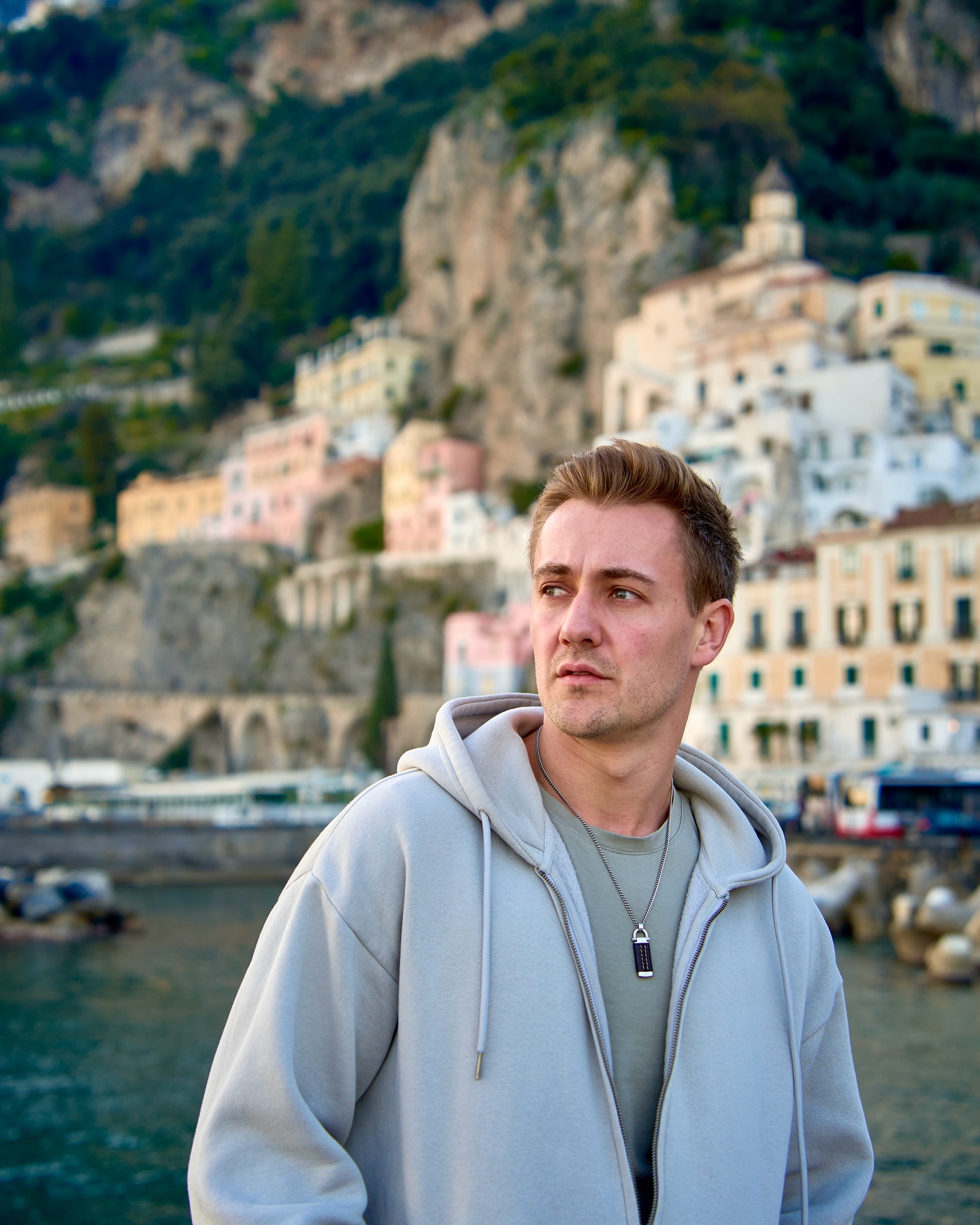 The Amalfi Coast completely blew me away and it’s one of those places that actually looks like the photos (or better!!). 😅 
So if you’re planning a trip to the Amalfi Coast, here are some top tips to keep in mind. Positano is the most famous town — it gets busy, so try to visit early to avoid the crowds. Amalfi is full of history, with a beautiful cathedral and cozy cafés, perfect for a relaxed afternoon. For something quieter, Ravello sits higher up with stunning gardens like Villa Cimbrone offering amazing views. A hidden gem worth checking out is Fiordo di Furore, a tiny beach tucked under a dramatic bridge, though it can be a bit tricky to reach. If you want a more local vibe, Praiano and Atrani are great spots, especially at sunset. 🌅 The best time to visit is May, June, or September — the weather is warm but the crowds are smaller. Driving the coast is an option if you’re comfortable with narrow, winding roads, or you can take a ferry for beautiful sea views. Whatever you do, bring comfy shoes because there are lots of stairs everywhere. The Amalfi Coast is truly unforgettable & full of beauty and charm! 🇮🇹🔆
#travel #travelinspiration