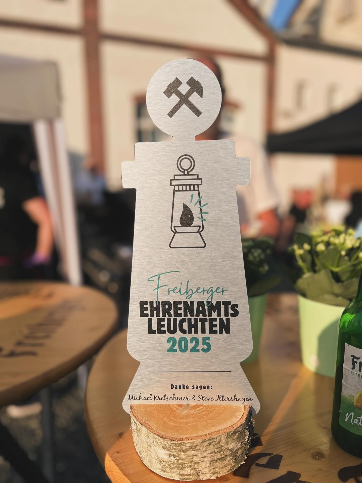 +++ Freiberger Ehrenamtsleuchten 2025 +++Gestern kam unser Verein, der Einladung von unserem Ort....
