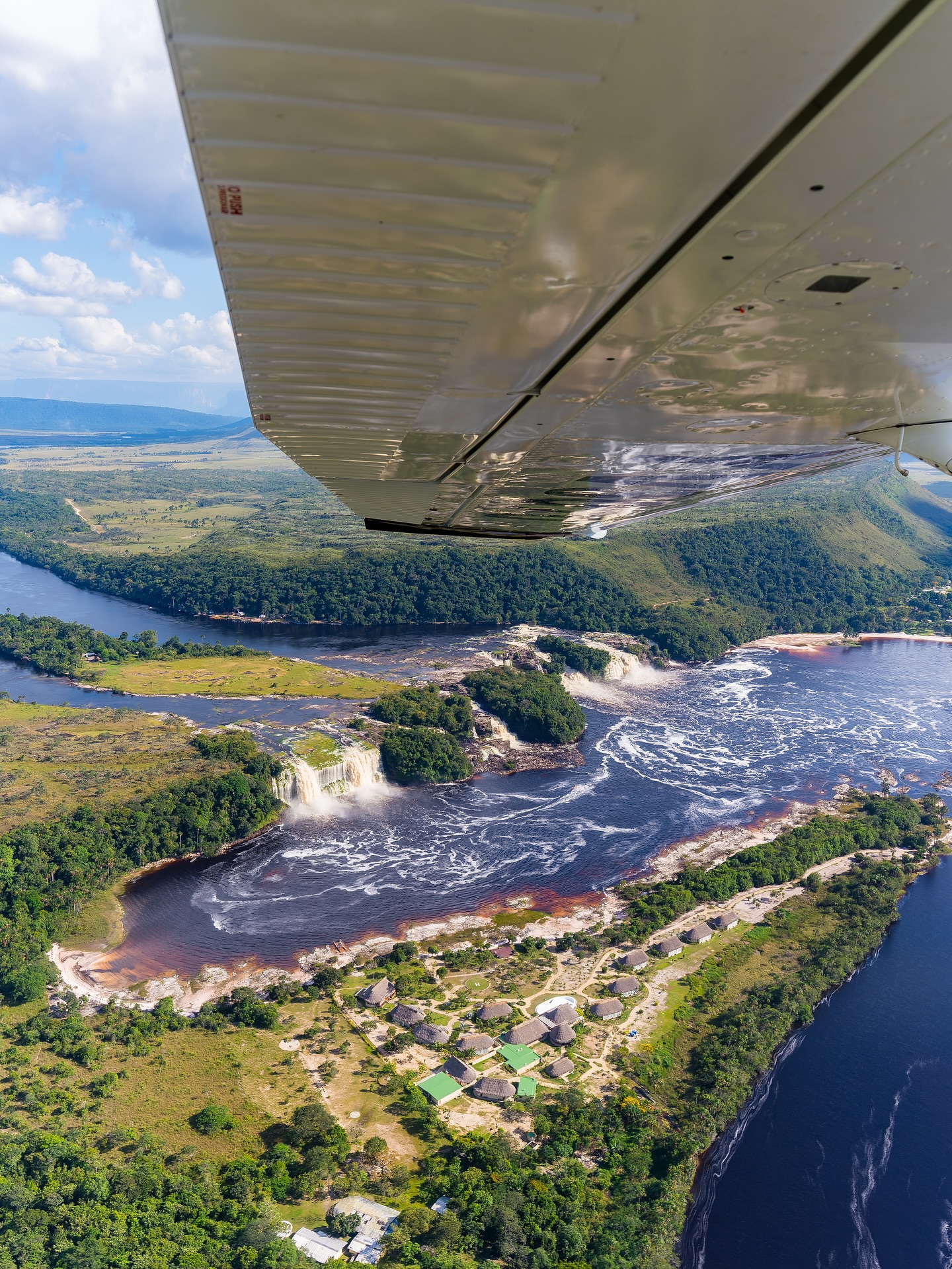 Canaima National Park… one of those places that hits different 😍! Raw, wild, and totally unreal. 🌿
Best time to go? May to November ( the falls are insane during rainy season!! )
Musts: boat rides under waterfalls, flying over the tepuis, seeing Angel Falls - the tallest waterfall in the world, and just soaking it all in! 👀
#travel #travelinspo #travelgoals #canaima
