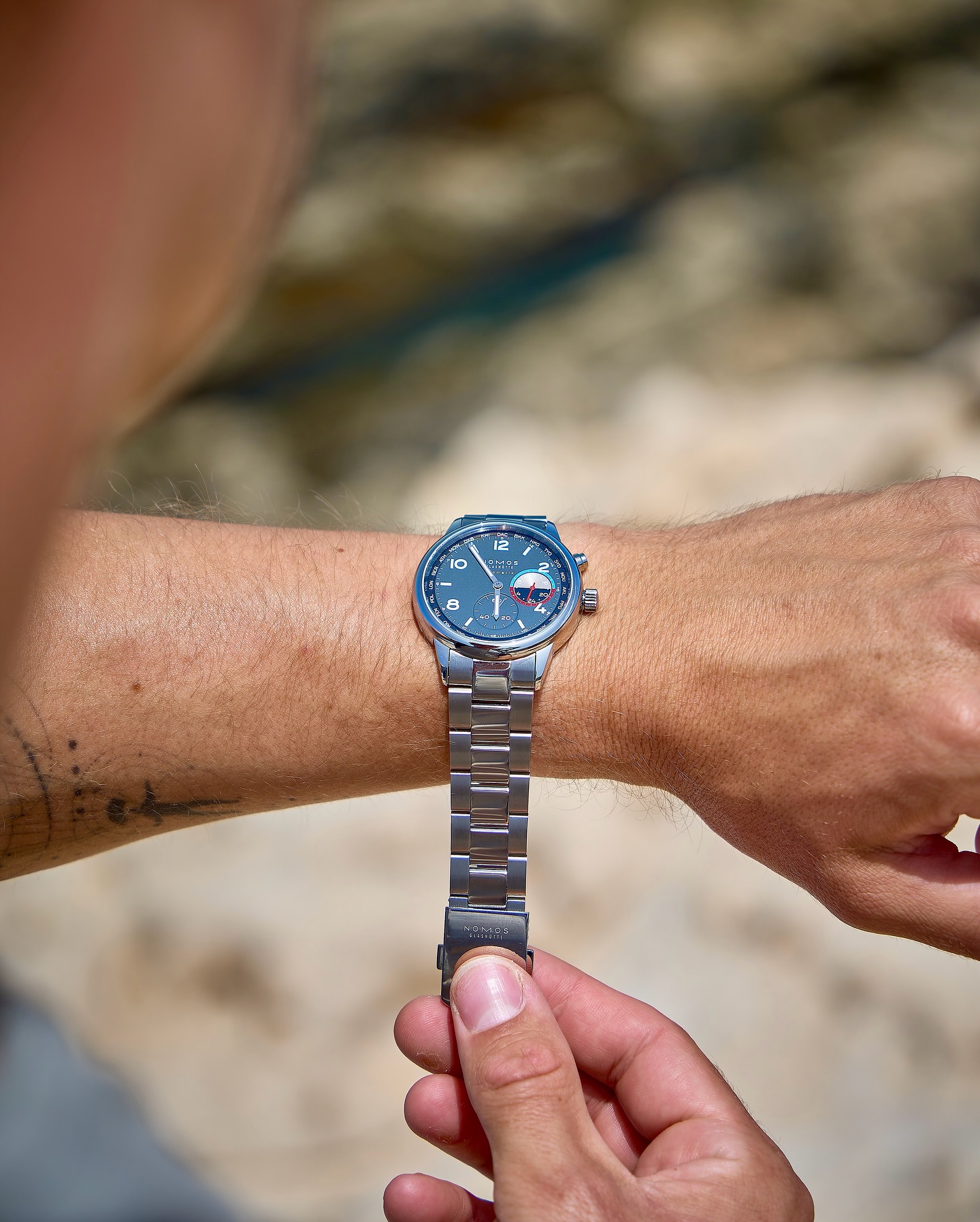 Time moves differently when youโre far from home. Thatโs why I rely on the new Worldtimer neomaticby @nomos_glashuette . Itโs more than a beautiful timepiece โ itโs a reminder that I can stay connected to any place Iโve ever called home, wherever I am. Thanks to its clever world time function, Iโm always in sync with time โ no matter where the journey takes me. ๐#nomos #nomosglashuette #nomosworldtimer