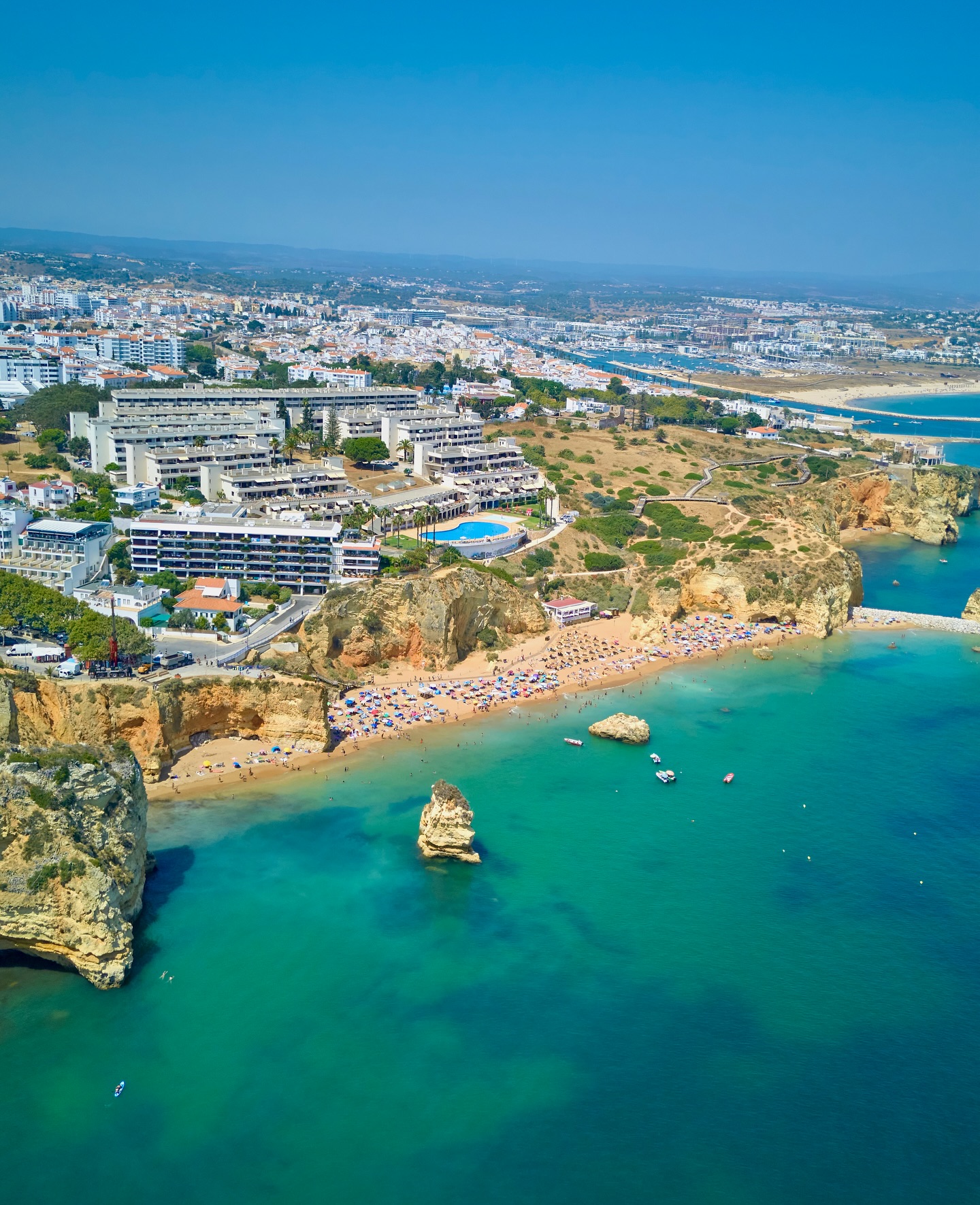 *ad | Sun, sea & endless summer vibes โโต What makes it even better? Having @fuzeteaeurope inthe new 400-ml size โ super practical for traveling and adventures on the go. ๐โจ And with itsrefined peach flavor, itโs the refreshment that fits perfectly into every summer moment. ๐๐Whether Iโm out on the water, chasing the wind, or simply slowing down โ every sip feels like the tasteof summer. ๐ด๐๐ Grab yours now and see for yourself!#FuzeTea #MadeOfFusion