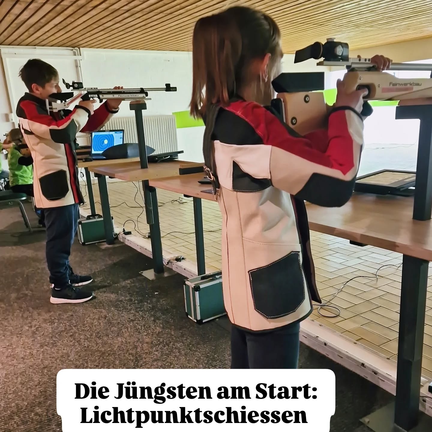 Die Jüngsten starten mit dem Schießsport über das Lichtpunktgewehr, oder Pistole. Komplett oh....