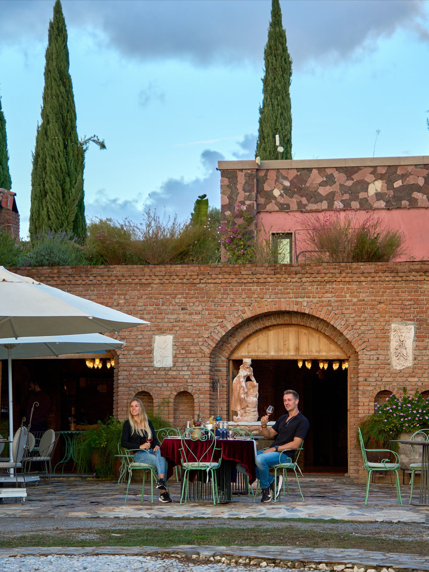 Our trip with @goturkiye to Bodrum, Mugla was filled with unforgettable moments — from exploring ancient history to enjoying modern luxury and warm local hospitality. 🇹🇷✨
We discovered the impressive Bodrum Amphitheatre, wandered around the majestic Bodrum Castle, and visited the iconic windmills overlooking the city and sea. Between the days of adventure, we stayed in a beautiful hotel, enjoyed authentic Turkish cuisine, and experienced the vibrant flavors of the region at several Michelin-recommended restaurants. 🍽️
Bodrum truly combines culture, nature, and Mediterranean spirit — where every corner tells a story of beauty and tradition. ☺️
#goturkiye