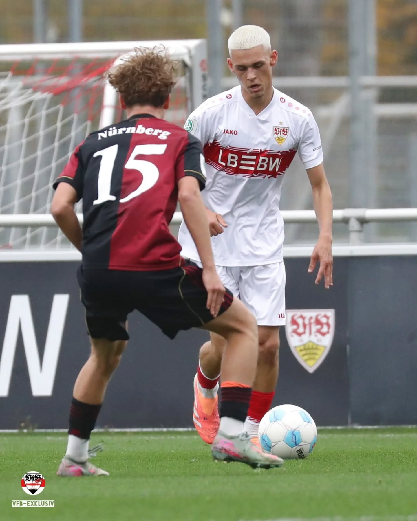 Die NLZ Teams sind ungeschlagen durch Wochenende gegangen. Die U17 gewinnt 3:1 in Unterhaching, im Heimspiel gegen Nürnberg spielt die U19 2:2 (Eindrücke vom Spiel in der Galerie) und die U21 gewinnt in Ulm mit 3:1.