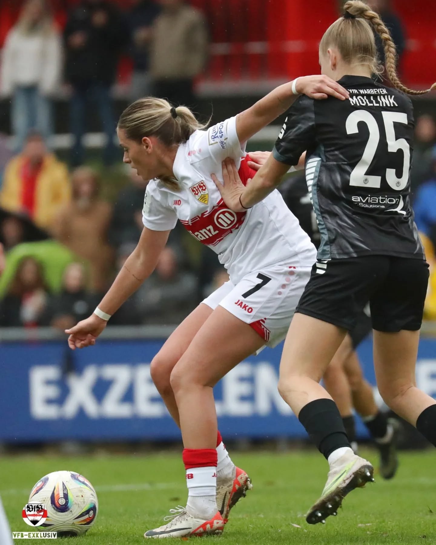 Eindrücke vom Spiel der VfB-Frauen gegen Warbeyen