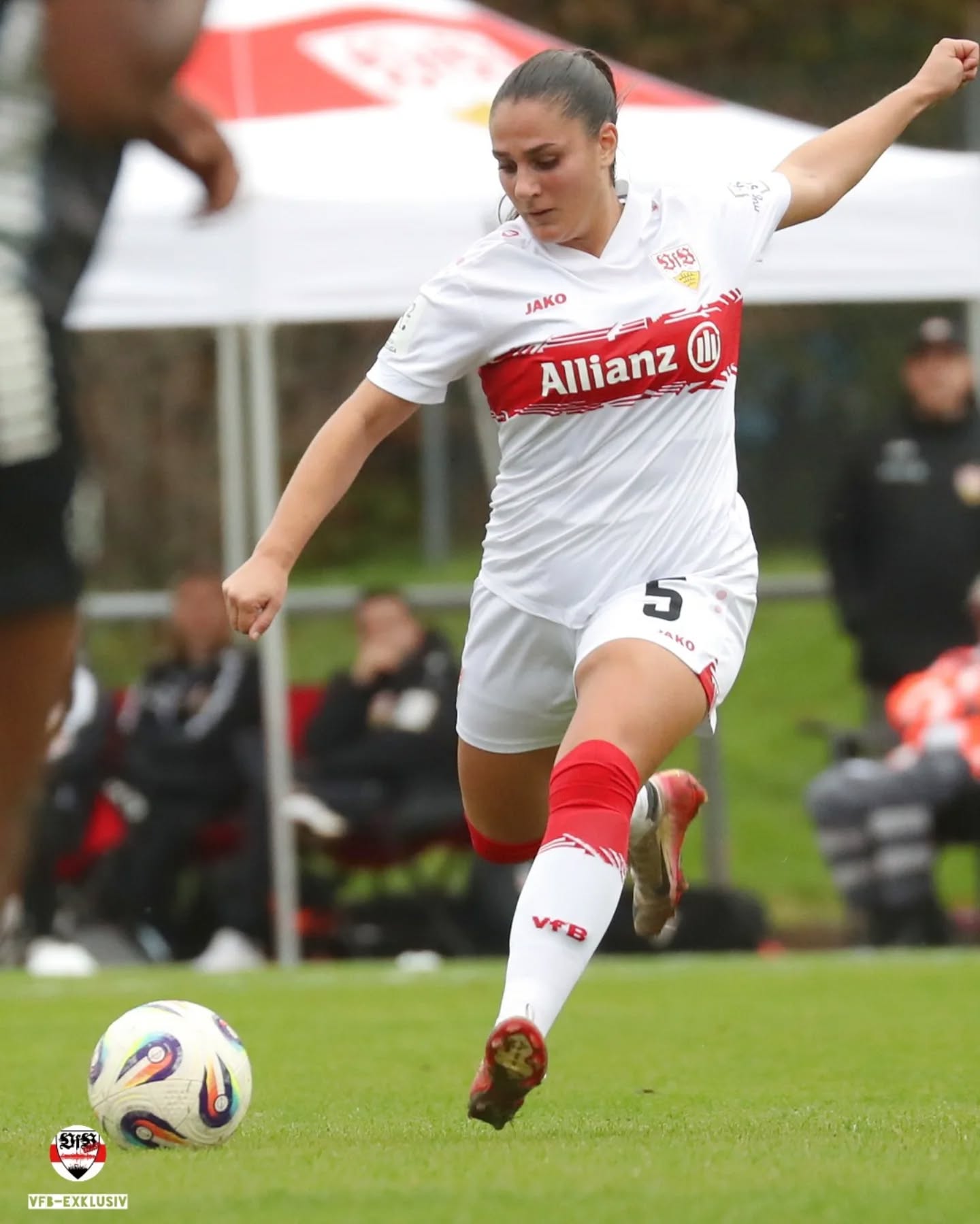 Eindrücke vom Spiel der VfB-Frauen gegen Warbeyen