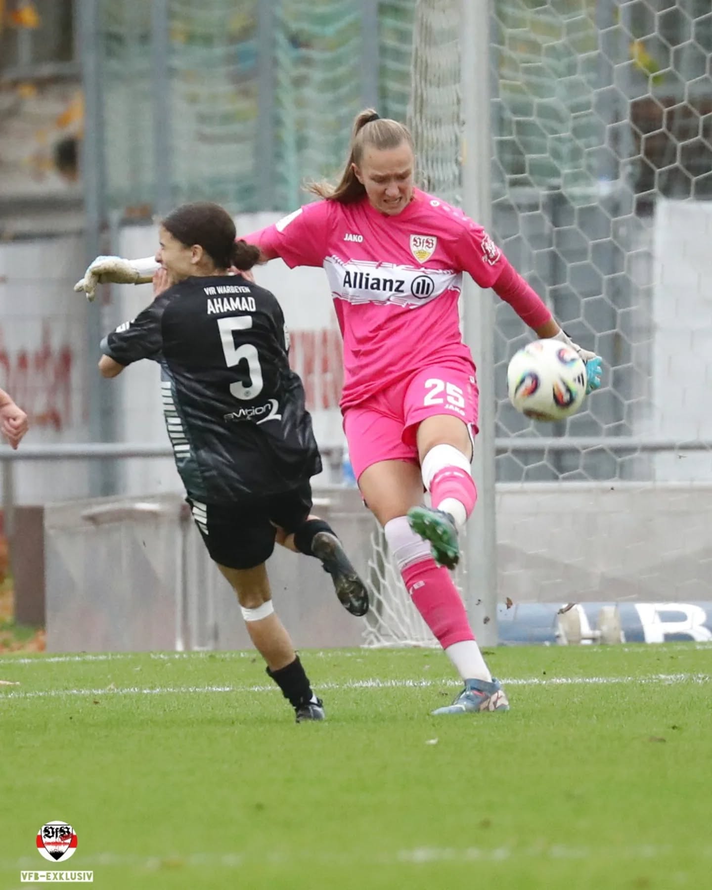 Eindrücke vom Spiel der VfB-Frauen gegen Warbeyen