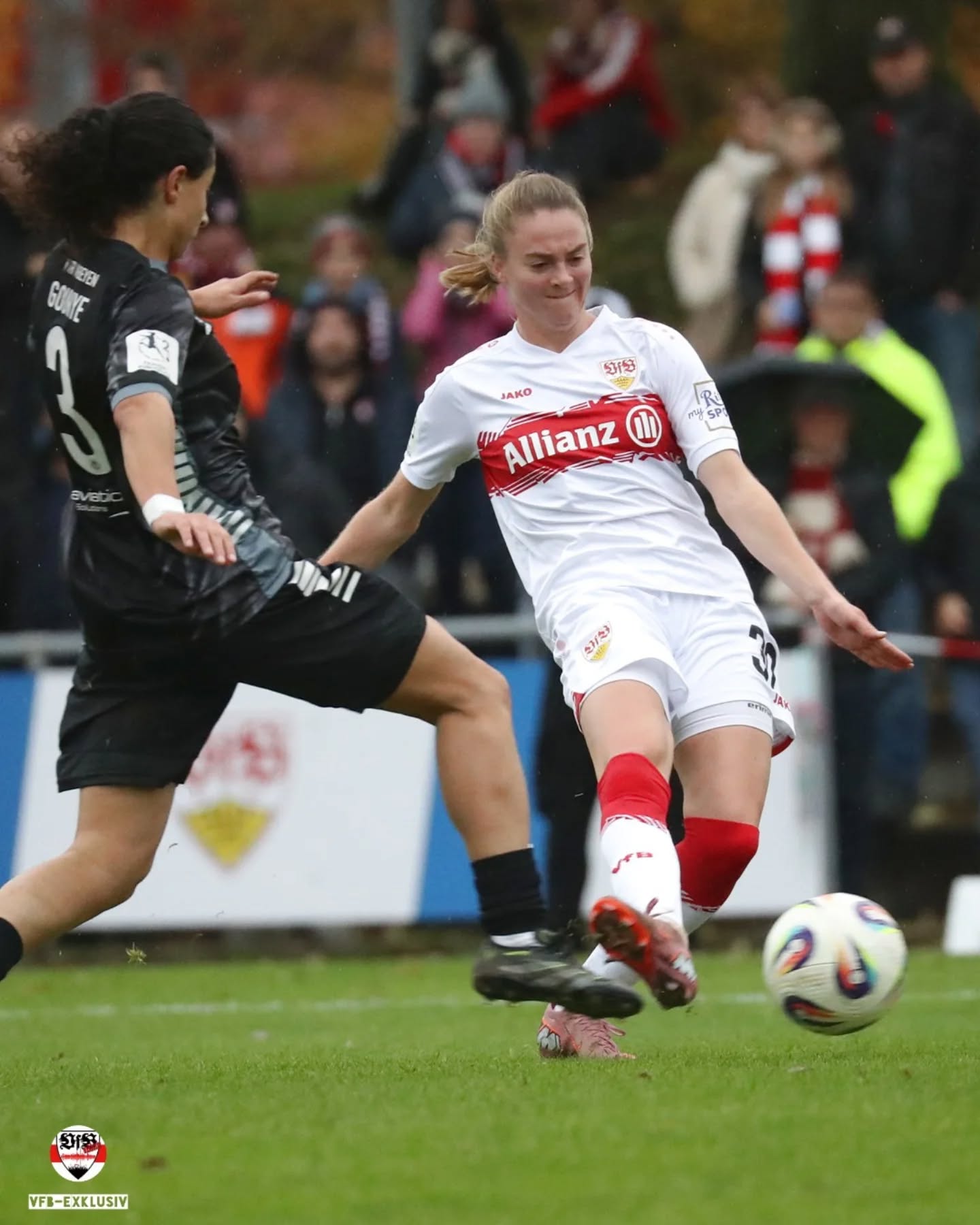 Eindrücke vom Spiel der VfB-Frauen gegen Warbeyen
