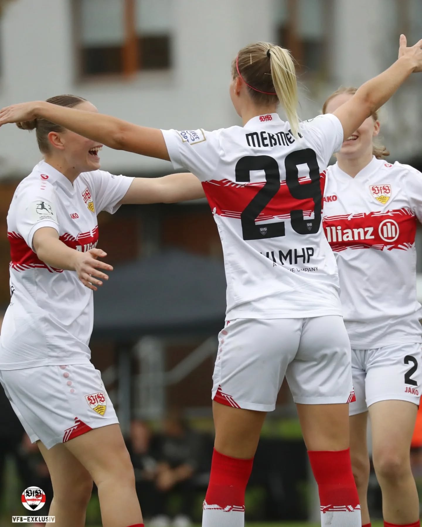 Eindrücke vom Spiel der VfB-Frauen gegen Warbeyen