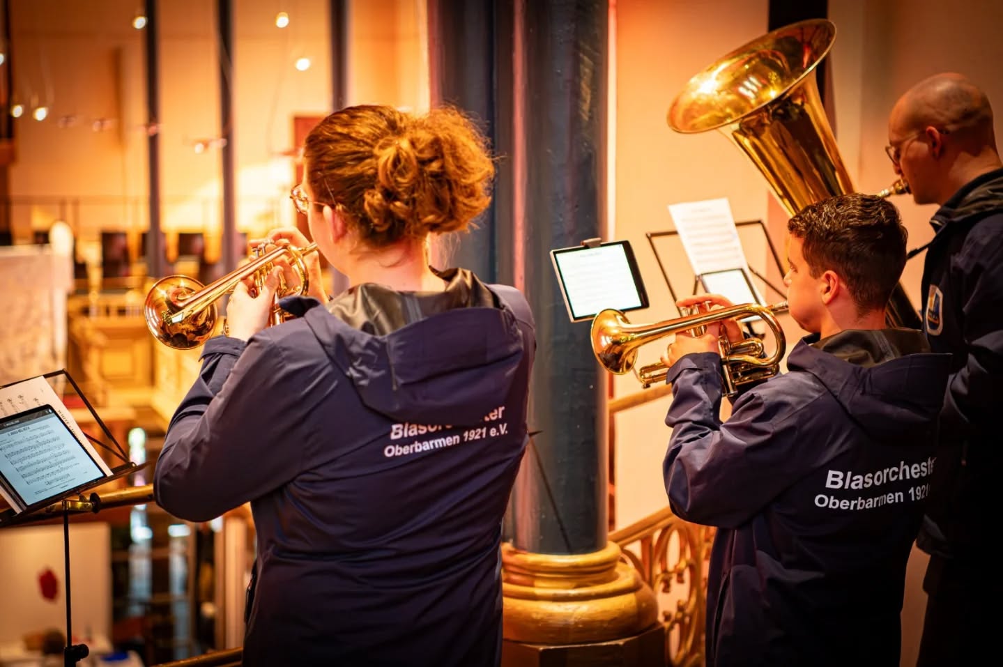 🎄
#weihnachtsmusik #weihnachten #weihnachtszauber #weihnachtsmarkt #wuppertal #immanuelskirche #immanuelskirchewuppertal #blasorchesteroberbarmen #blasorchester #blasmusik #musik #musikdieverbindet #musikverein #christmas #christmassong
