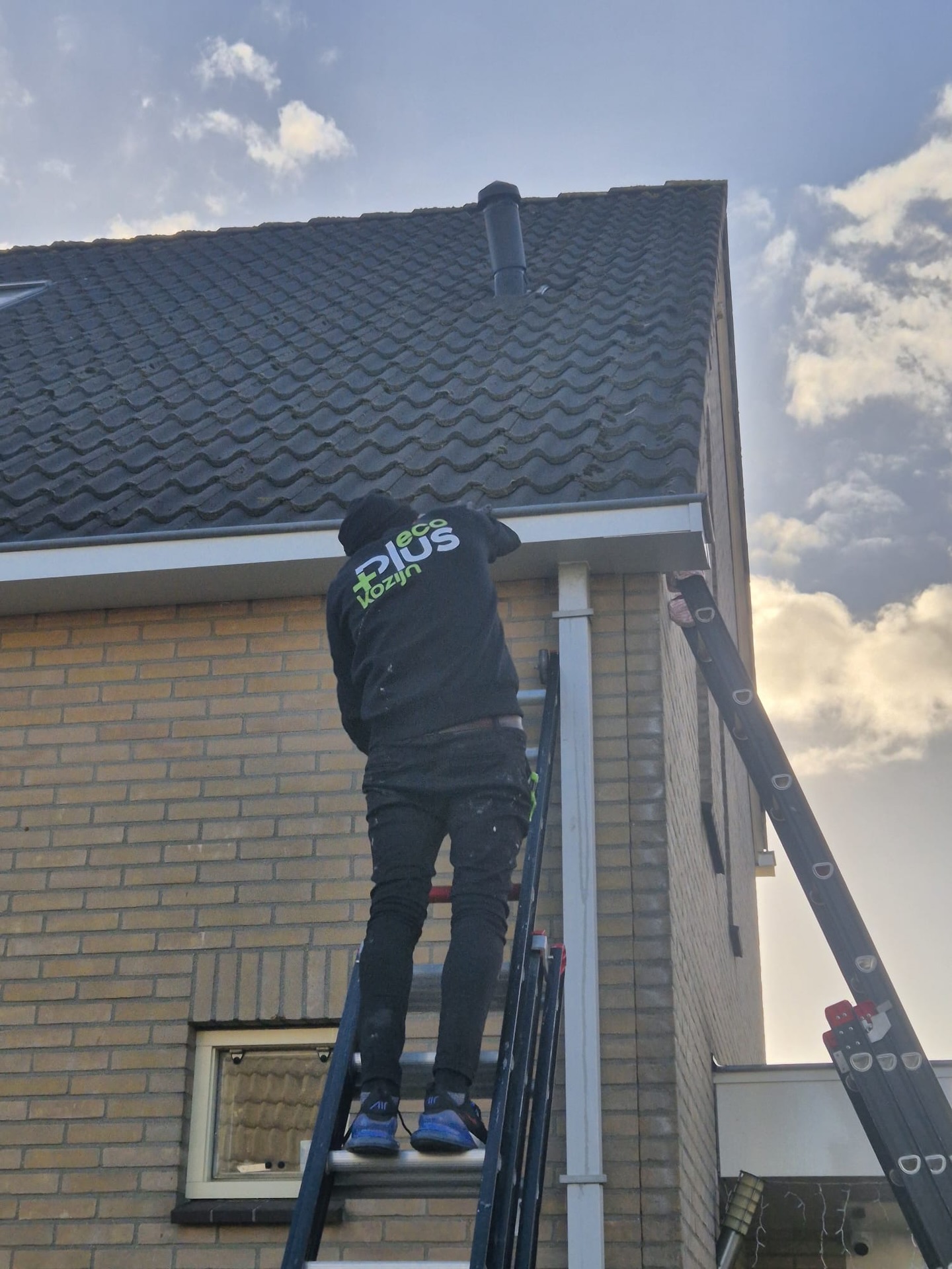 🏠 𝘖𝘱 𝘻𝘰𝘦𝘬 𝘯𝘢𝘢𝘳 𝘥𝘦 𝘫𝘶𝘪𝘴𝘵𝘦 𝘢𝘧𝘸𝘦𝘳𝘬𝘪𝘯𝘨 𝘷𝘰𝘰𝘳 𝘣𝘶𝘪𝘵𝘦𝘯? 𝘖𝘰…