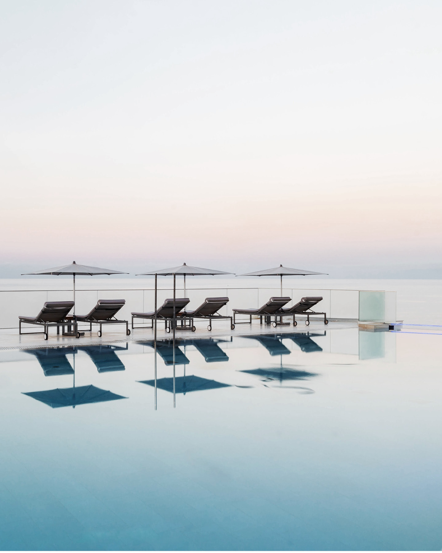 7 PINES RESORT IBIZA
Destination by Hyatt
Sun-kissed and washed by sea air, the luxury resort offers relaxed luxury and an idyllic retreat with Ibizan spirit.
Design by Kitzig Interior Design
@7pinesibiza
#kitzigdesignstudios #kitziginteriordesign #kitzigidentities #hospitalityconsulting #hospitalityinvest #hospitalitydevelopment #ibza