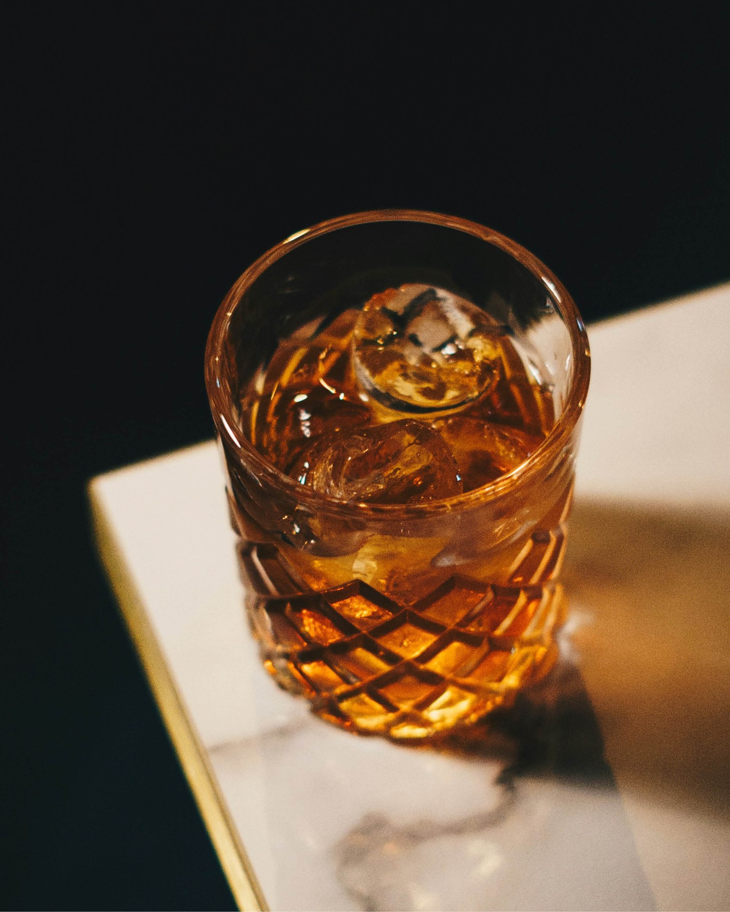 Bar Bizarr represents a world of elegance and pleasure in combination with an enticing, mysterious atmosphere. Features such as indirect lighting, mirrors under the ceiling and dark colours underline the sensual, opulent mood.
Design and 3D Visualisation by Kitzig Interior Design
#kitzigdesignstudios #interior #interiordesign #restaurantdesign #bar #bardesign #design #interiorarchitecture #architecture