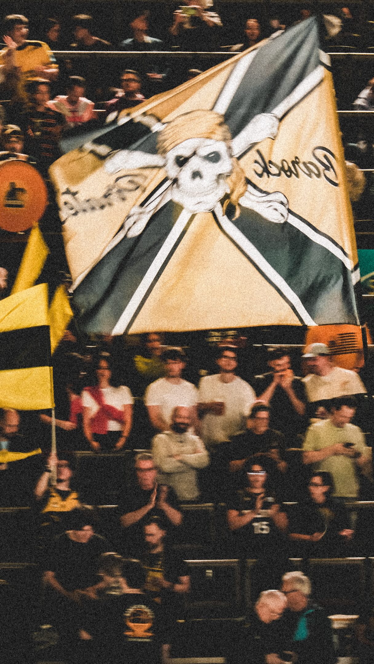 Die Saison 2025/2026 geht zu Ende - und was war das für eine Achterbahnfahrt! 🎢Von den erste....