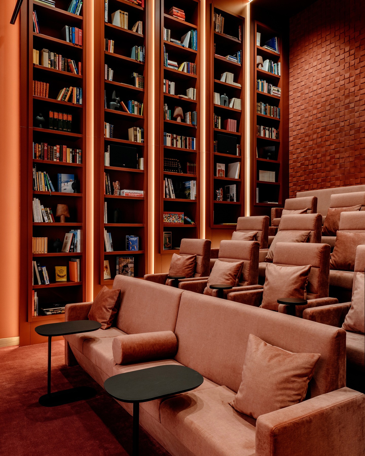 A private cinema is more than a room for watching films, it is a space designed for immersion.
These bespoke home cinemas combine comfort, technology and design sophistication, creating intimate environments where architecture fades into atmosphere and every moment takes centre stage.
#KitzigDesignStudios #HomeCinema #LuxuryInteriors #InteriorDesign #LuxuryLiving #PrivateCinema #CinemaRoom #BespokeDesign 