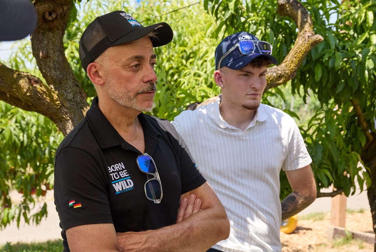 Unser WILD-Sommerfest mit der Heitersheim-Crew 😎💙
Our WILD summer party with the Heitersheim crew 😎💙
A WILD nyári fesztiválunk a heitersheimi csapattal 😎💙
#party #work #wild #summer #love