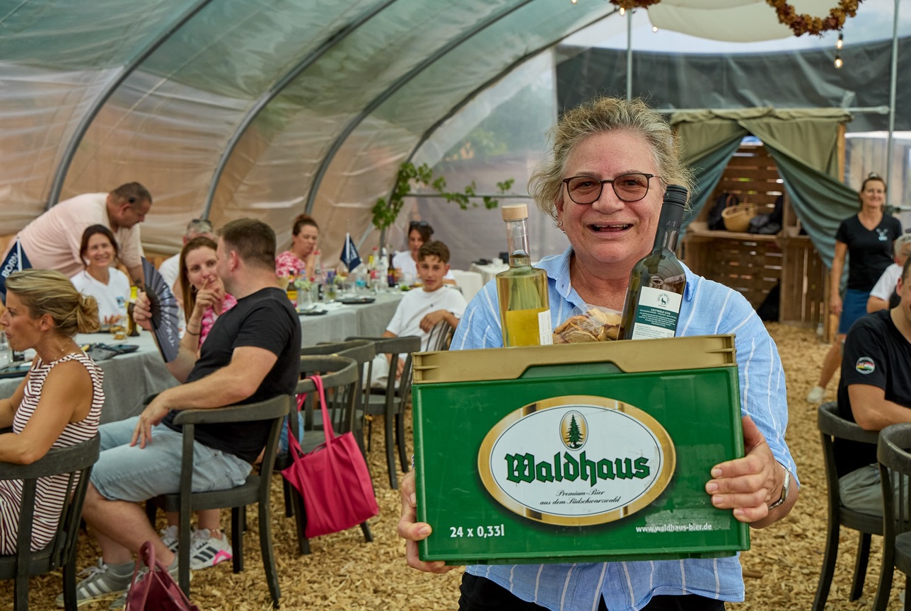 Unser WILD-Sommerfest mit der Heitersheim-Crew 😎💙
Our WILD summer party with the Heitersheim crew 😎💙
A WILD nyári fesztiválunk a heitersheimi csapattal 😎💙
#party #work #wild #summer #love