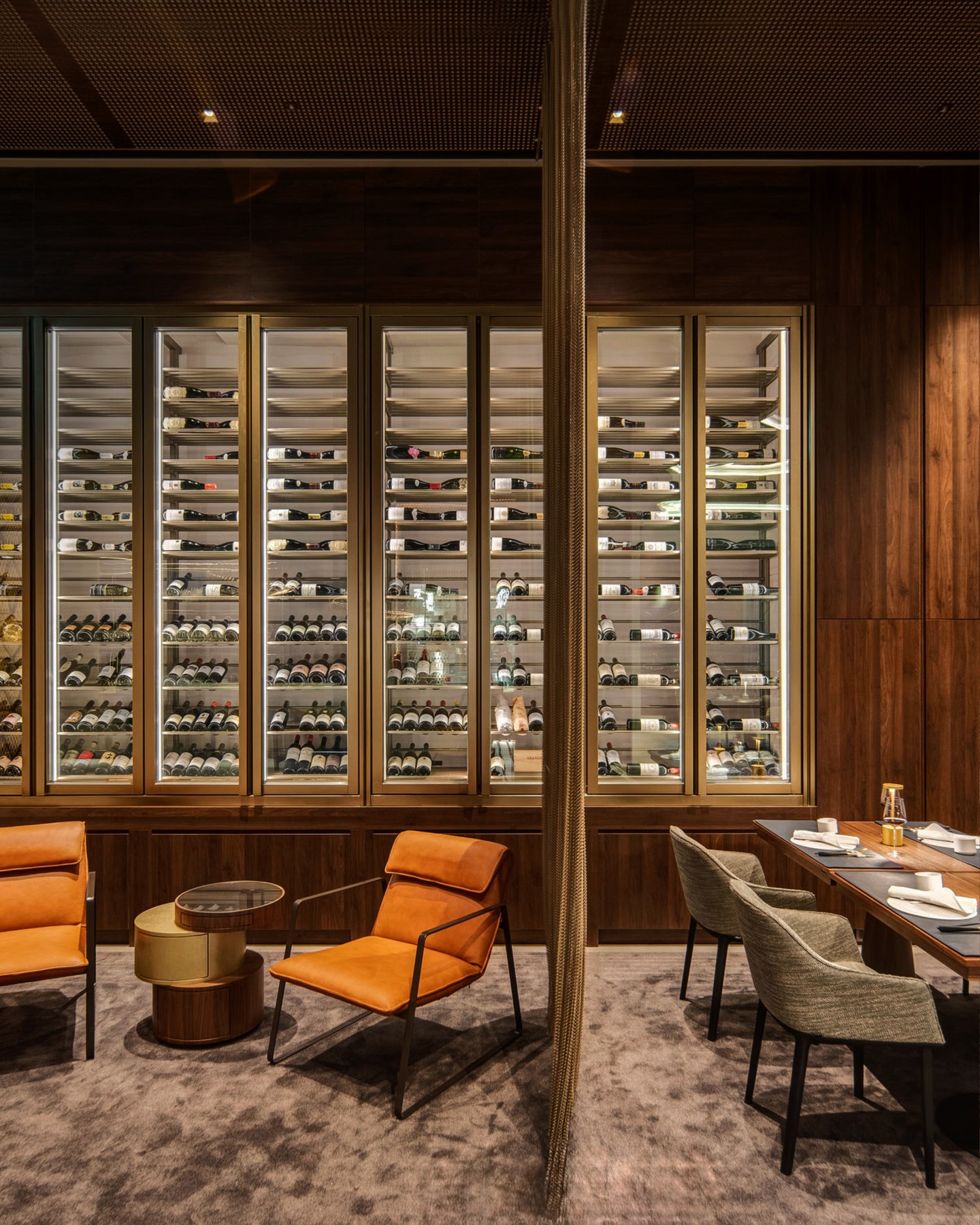 La Vie by Thomas Bühner: A restaurant for beautiful moments and unforgettable memories.
@laviebythomasbuehner
@thomasbuehner
@bestbythomasbuehner
Photo Credit: Tai Chen, Taiwan
La Vie
Taipei, Taiwan
#kitzigdesignstudios #kitziginteriordesign #restaurantdesign #finediningrestaurant #taiwan