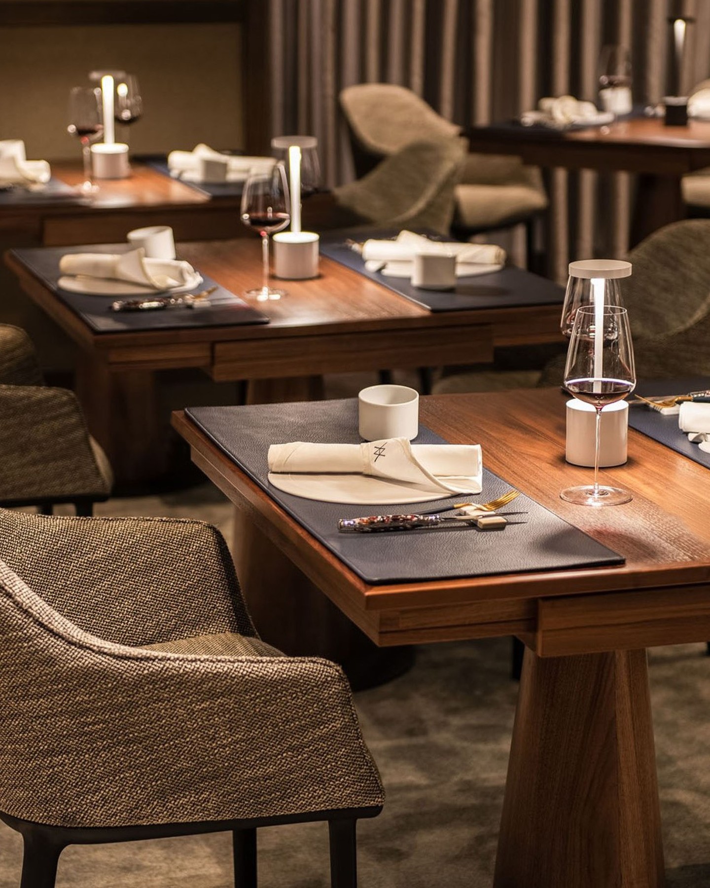 La Vie by Thomas Bühner: A restaurant for beautiful moments and unforgettable memories.
@laviebythomasbuehner
@thomasbuehner
@bestbythomasbuehner
Photo Credit: Tai Chen, Taiwan
La Vie
Taipei, Taiwan
#kitzigdesignstudios #kitziginteriordesign #restaurantdesign #finediningrestaurant #taiwan